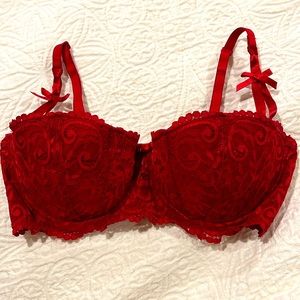 34 D Lace Push-up Bra